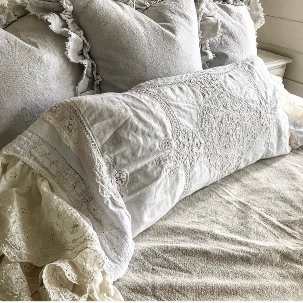 Doves and Dahlias RARE find vintage pillow cover